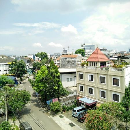 Sentra Inn Bandung Esterno foto