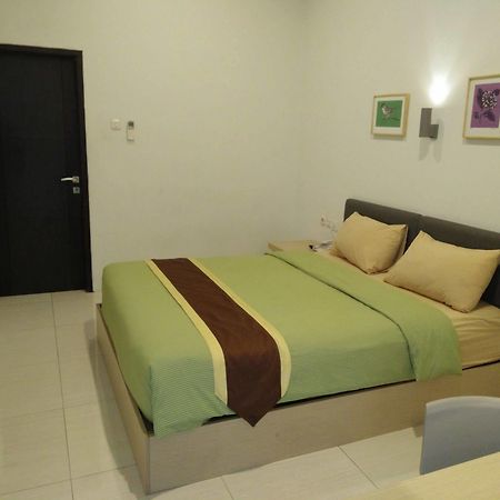 Sentra Inn Bandung Esterno foto