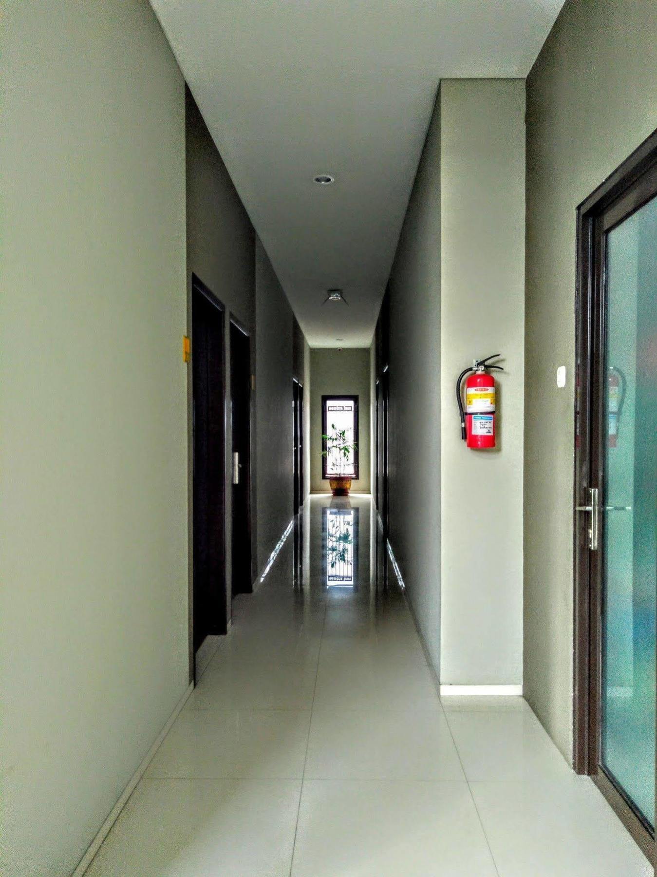 Sentra Inn Bandung Esterno foto
