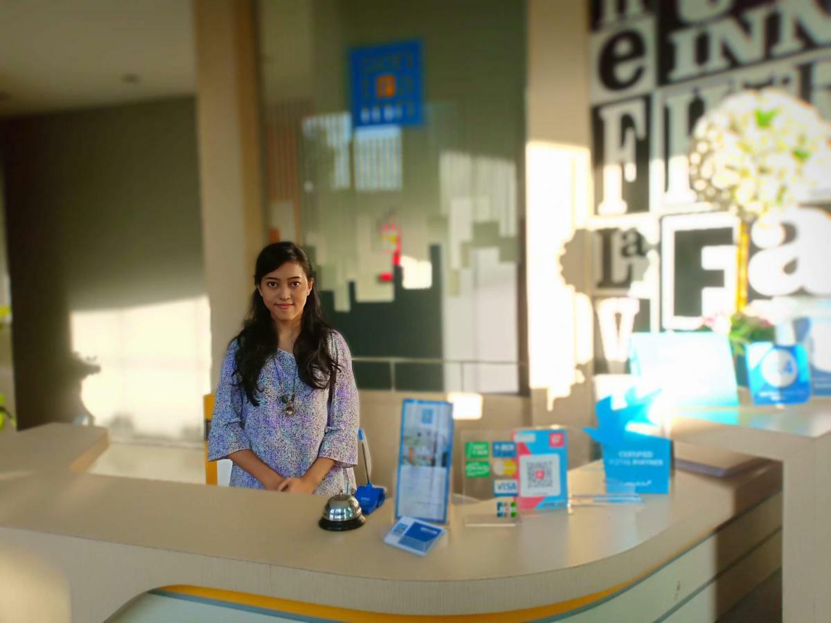 Sentra Inn Bandung Esterno foto